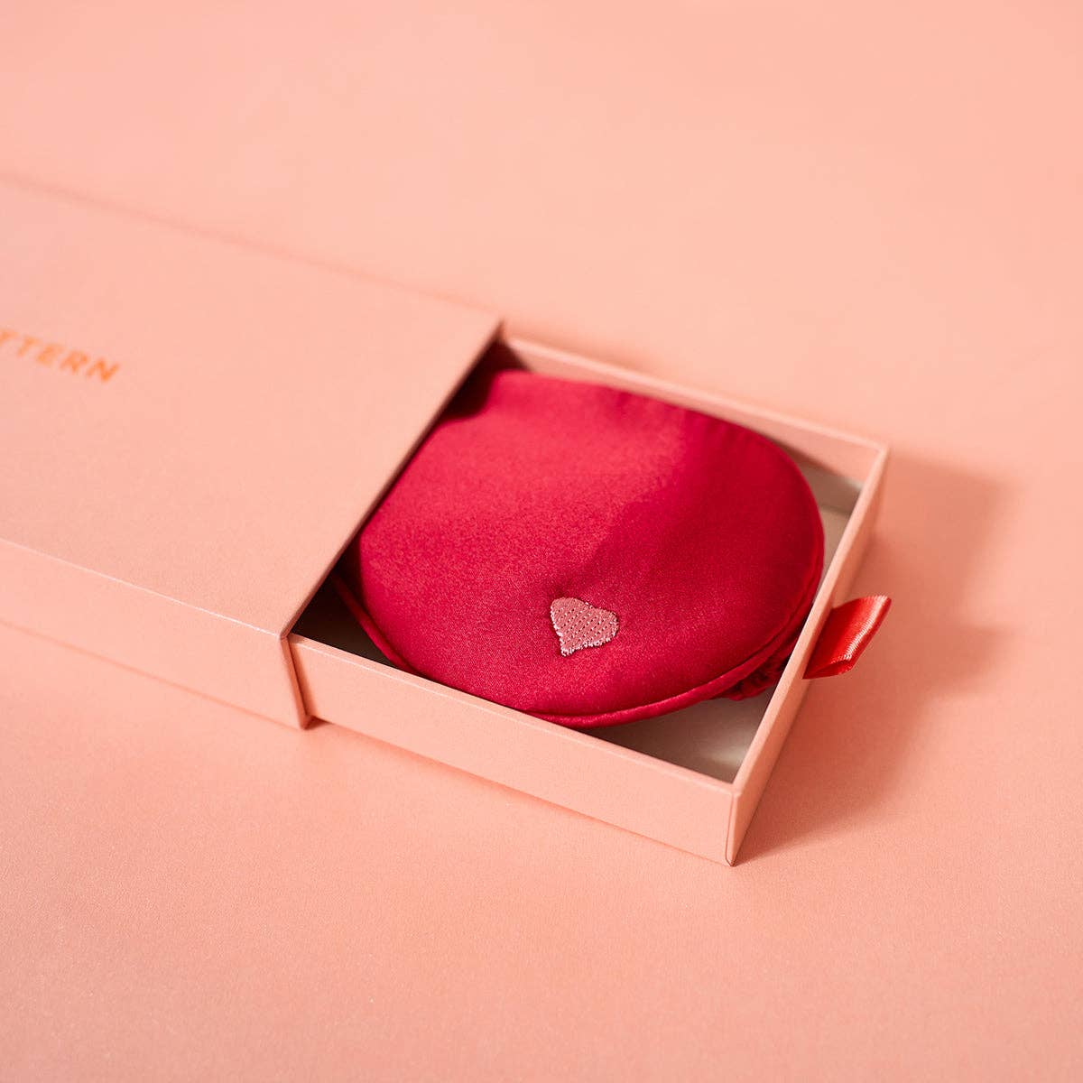 “Love Heart” Silk Sleep Eye Mask - Red