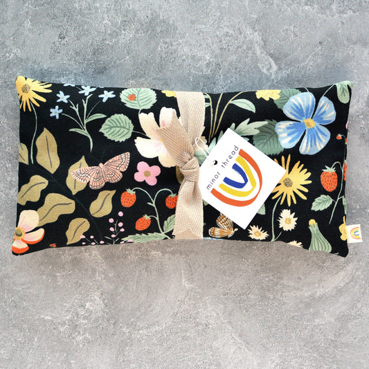 Oversized Eye Pillow in Strawberry Fields Black Botanical: Lavender