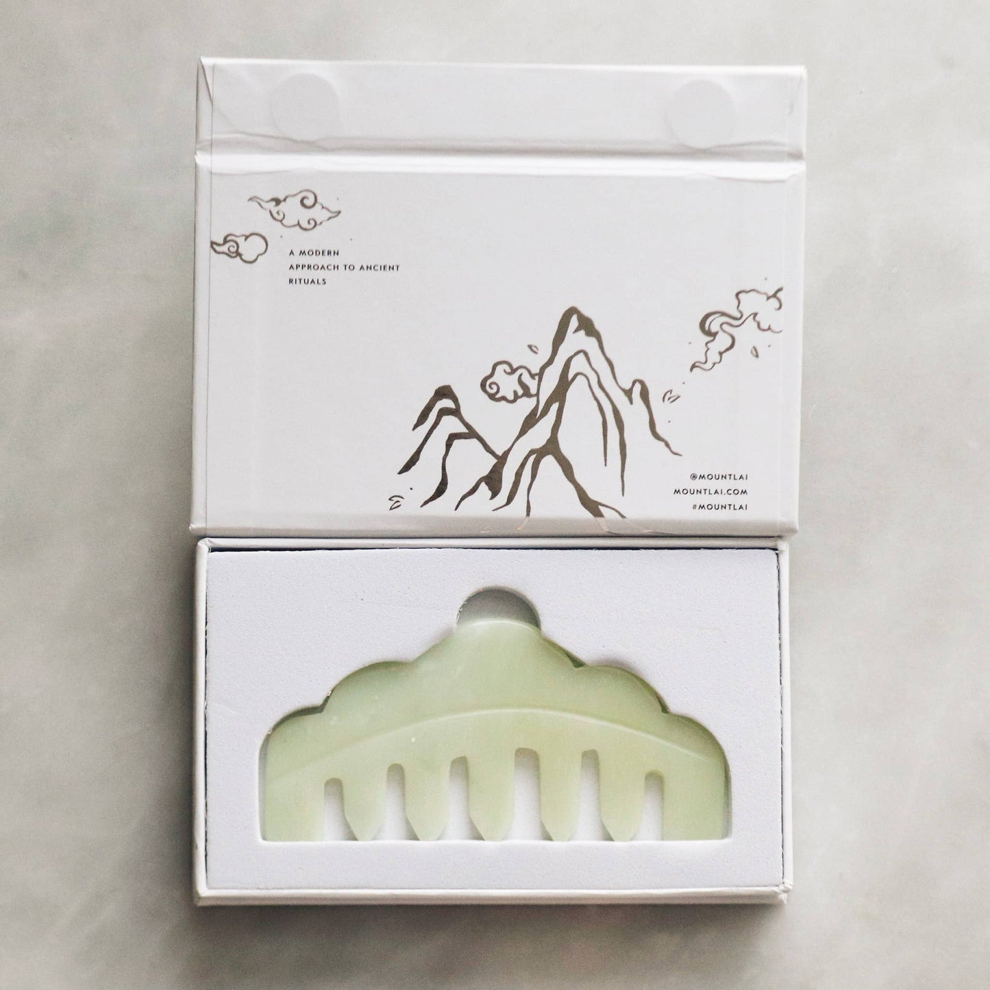 Mount Lai - The Jade Massaging Gua Sha Comb
